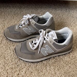 New Balance Women’s Gray Sneakers